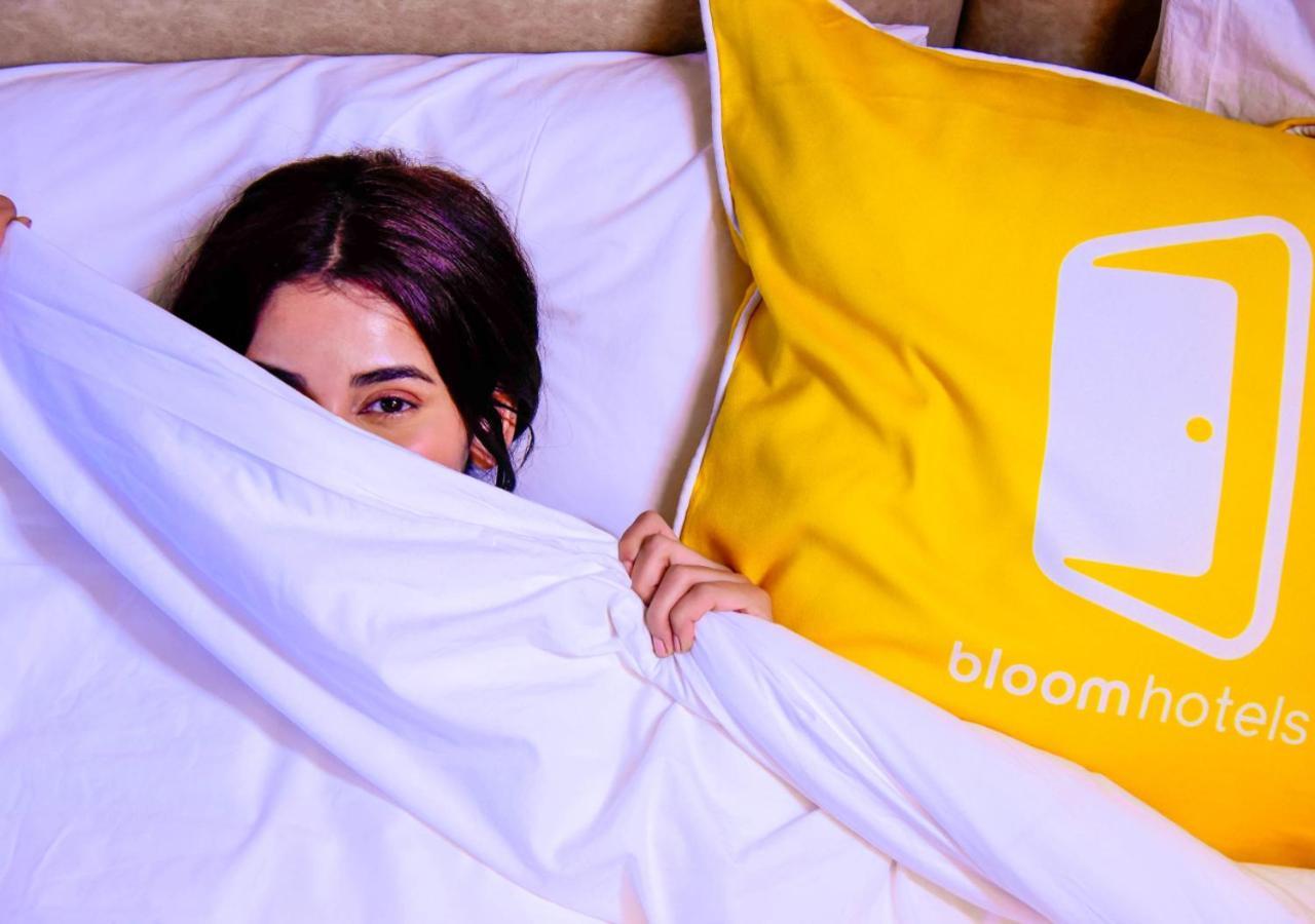 Bloom Hotel - Gachibowli Haydarabad Dış mekan fotoğraf